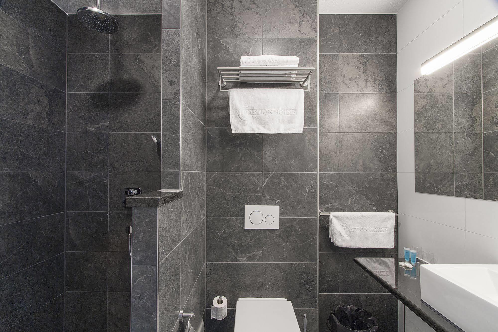 Hotel Bastion Waalre 4*